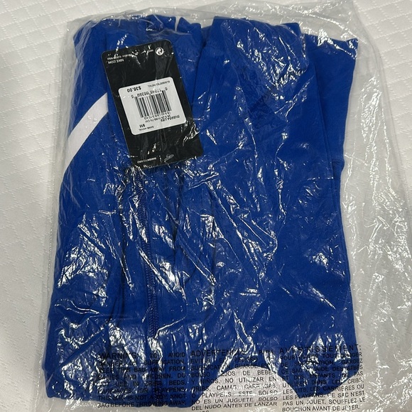 Nike baby onesie hoodie 9 months - Picture 2 of 6